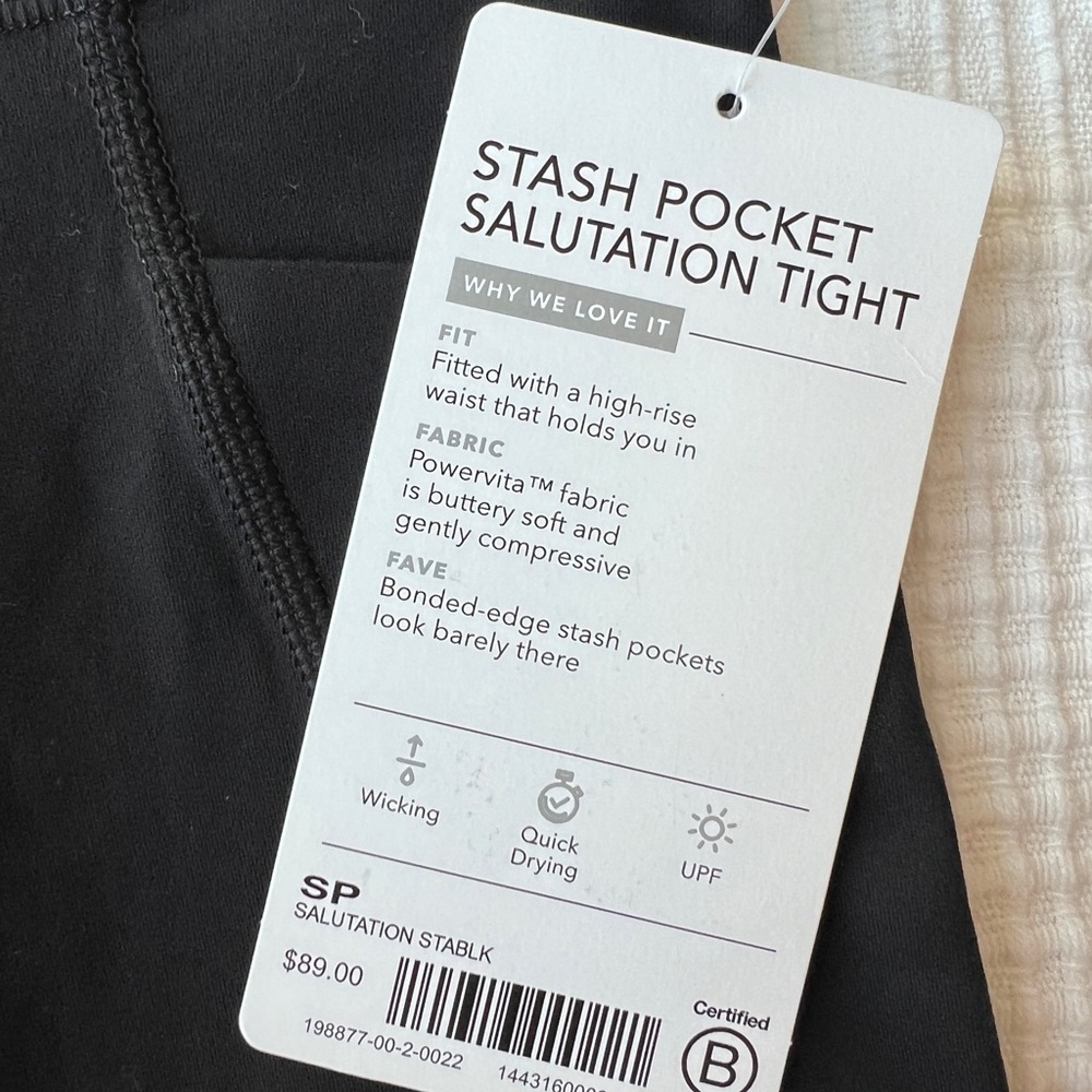 NWT Athleta Salutation stash leggings mid rise